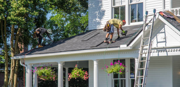Best Best Roofing Contractors  in Oak Trail Shores, TX